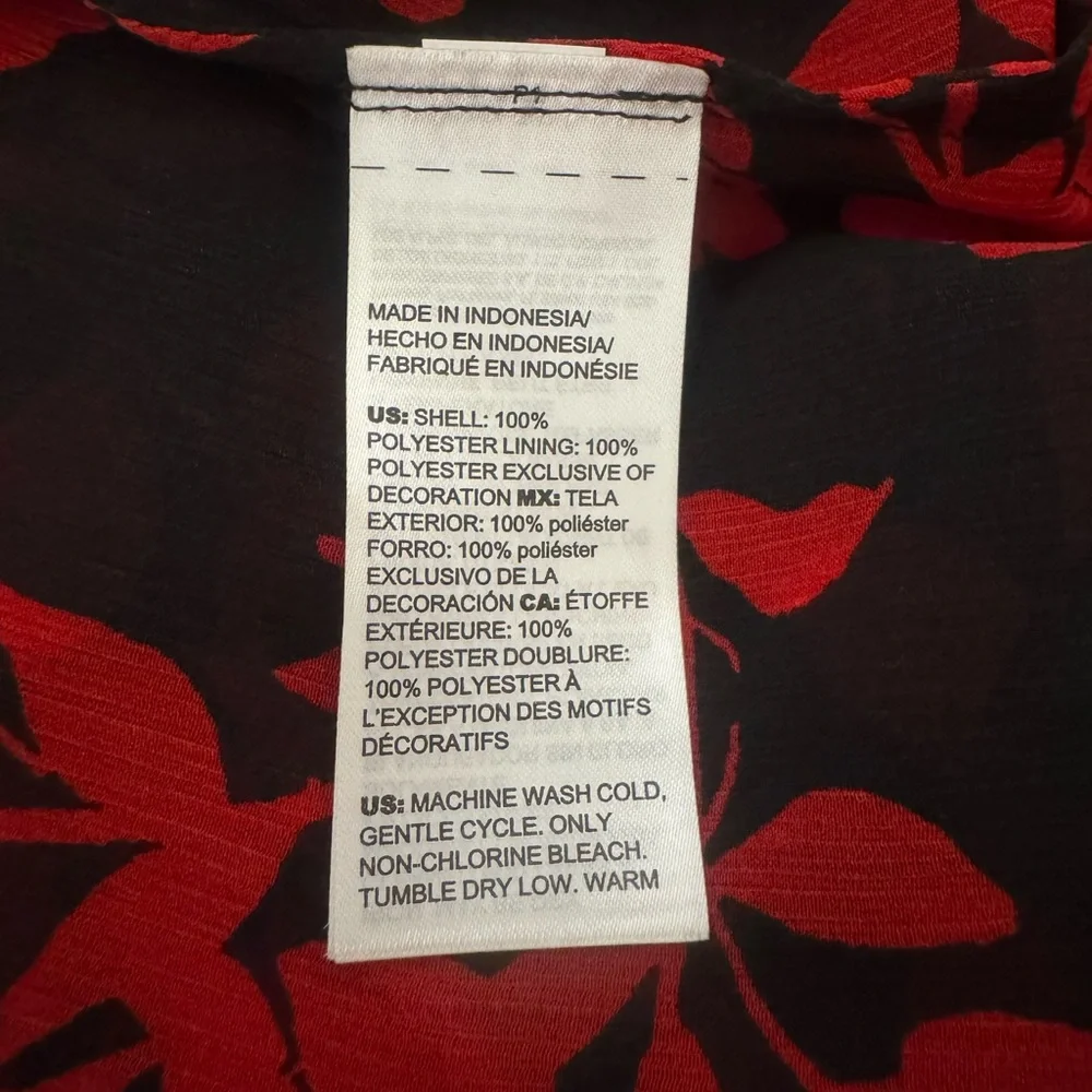 Chico’s size 1  Red and black Floral‎ Sheer Blouse- does not have the cami